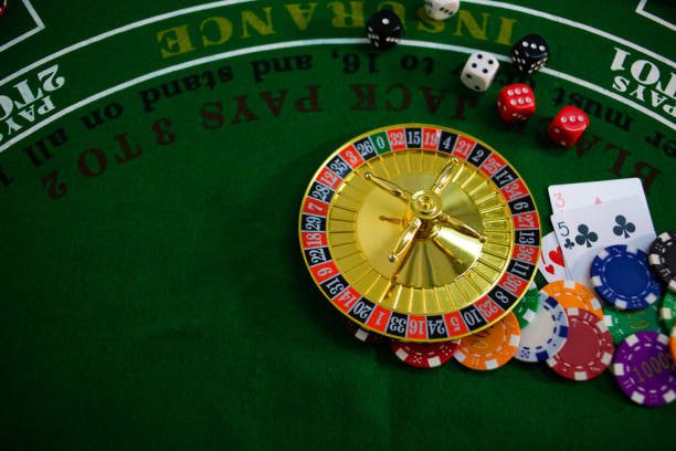 Antarmuka aplikasi nusagg menampilkan live dealer blackjack dan navigasi menu utama